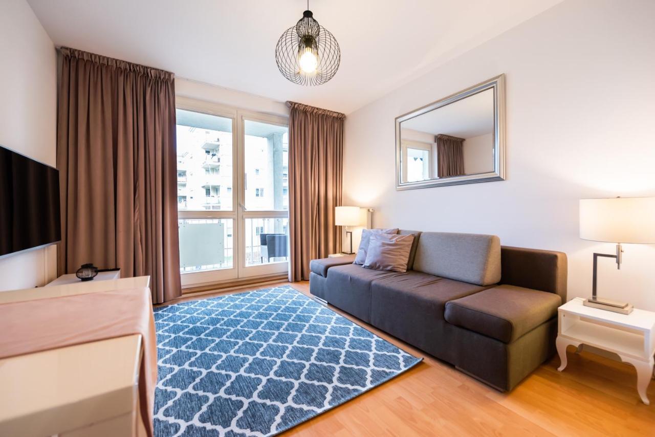 Metro Kondratowicza Velvet Apartment Warsaw Exterior photo