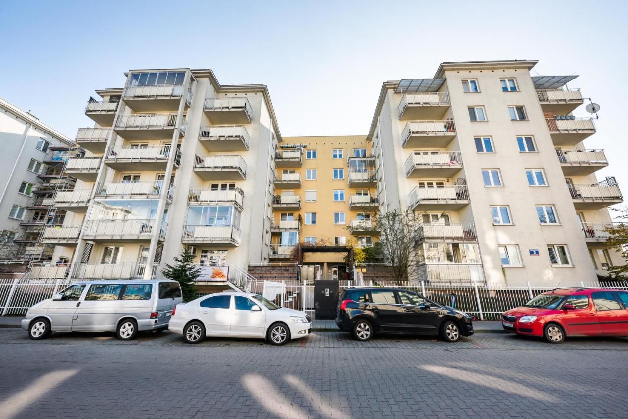 Metro Kondratowicza Velvet Apartment Warsaw Exterior photo